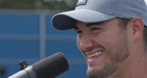 trubisky titties|Mitch Trubisky Hilariously Explains The Story Behind His Old I。